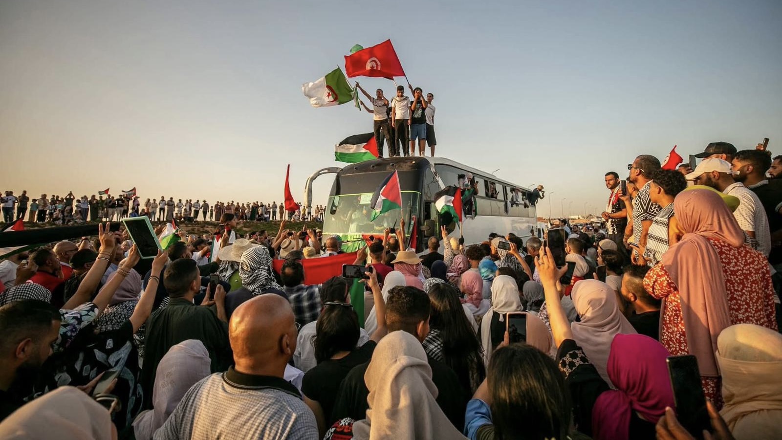 Tunisia-caravan-gaza